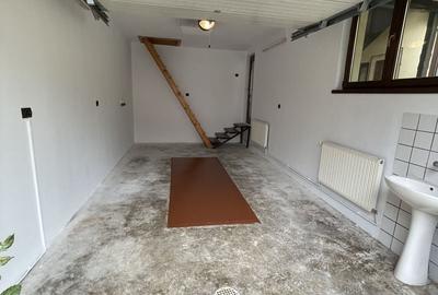 Casă individuală cu 6 camere cu Canalizare în Circumvalațiunii - 15