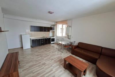 Închiriez apartament 2 camere - 2