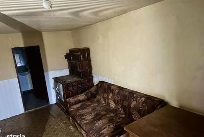 Casă cu 3 camere în Mărtinești - 5