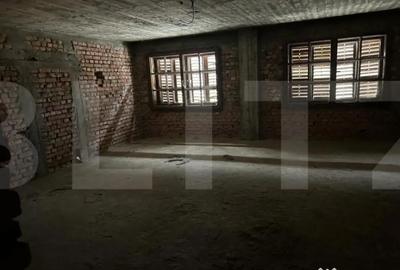 Casă cu 7 camere cu Teren 900 Mp în Dorohoi - 11