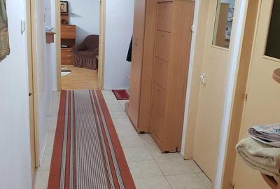 Apartament cu 3 camere decomandat în Rahova - 4