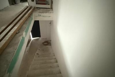 Casă cu 4 camere cu Teren 503 Mp în Ghencea