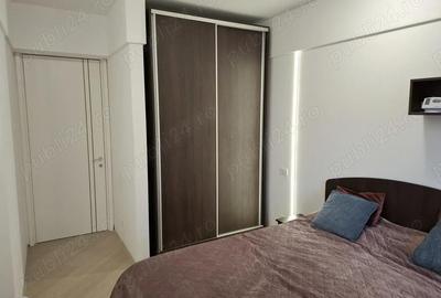 Apartament cu 2 camere decomandat, mobilat în Văcăresti