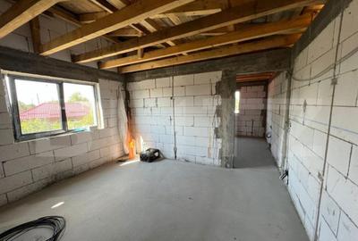 Casa P + 1 de 100 mp utili, cu 300 mp teren in zona Preajba - 5