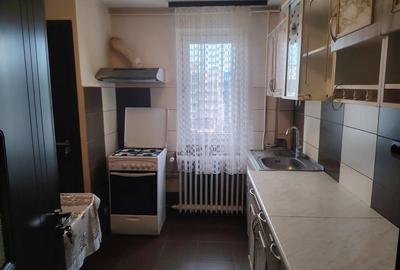 Apartament cu 2 camere semidecomandat în Central - 3