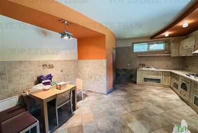SUPER PROPIETATE, vila 709 mp construiti, teren 1213 mp, cu piscina si garaj, la - 12
