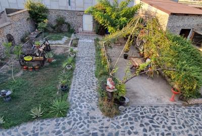 Casa, 170 mp, teren 1400 mp, zona Bariera Valcii - 8