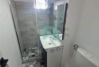 Apartament cu 2 camere decomandat în Florilor - 12