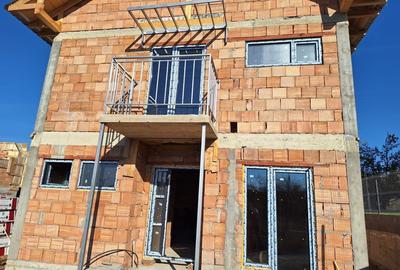 De Vanzare casa in Sannicoara, 120 mp. 218000 Eur cu tva inclus. - 2