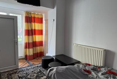 Apartament cu 3 camere în Malul Spitalului
