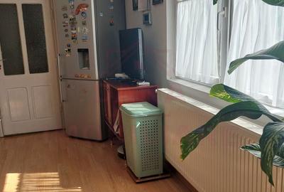 Duplex cu 4 camere cu Canalizare în Central - 7