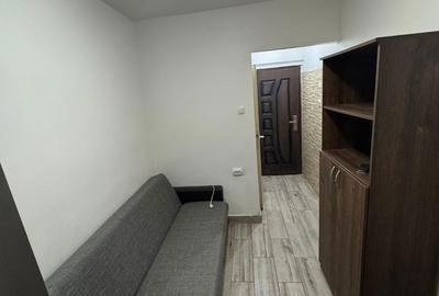 Garsonieră în Vest - 3