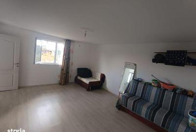 Casă cu 4 camere cu Teren 800 Mp în Cobadin - 4