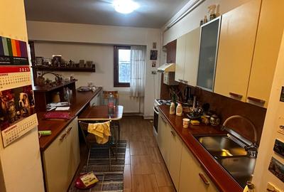 Apartament cu 2 camere, decomandat,  zona Galata - 4