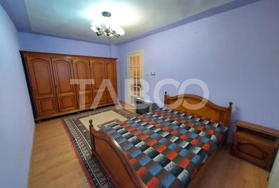 Apartament cu 2 camere decomandat, mobilat în Vasile Aaron