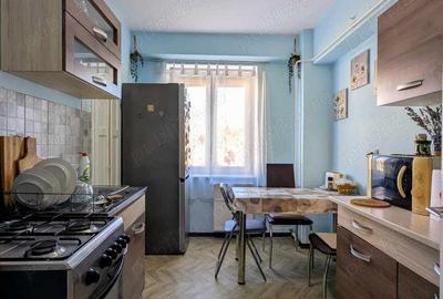 Apartament cu 3 camere decomandat în Central - 6