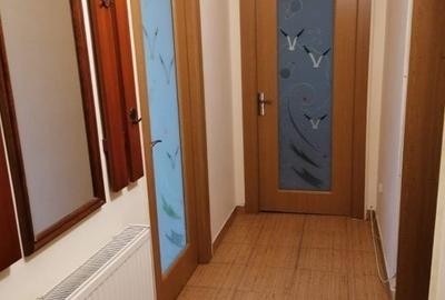 Apartament cu 2 camere decomandat, mobilat în Floreasca