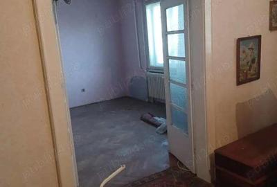 Casa de vanzare cu 3 camere , pe un nivel , pe Strada Botizului , 68.000 euro negocibil - 3