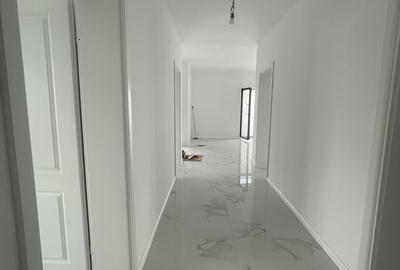 Casă cu 4 camere cu Teren 342 Mp în Clinceni - 11