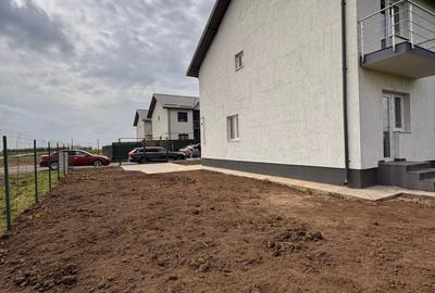Vila P+1, 125 MPU + Teren 270 MP - Autostrada A0 - 5