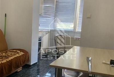 Apartament cu 3 camere, 2 bai, decomandat, etajul 2, centrala proprie Apartament cu 3 camere, 2 bai, decomandat, etajul 2, centrala proprie - 8