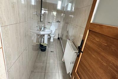 Casă cu 8 camere cu Teren 140 Mp în 13 Septembrie - 10