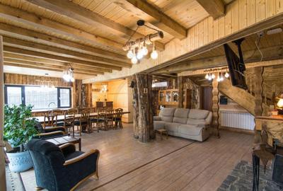 Casa de vacanta sau afacere la cheie in Loc. Nucsoara, jud. - 1