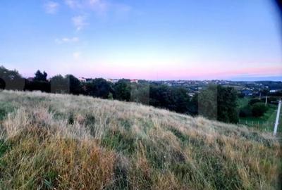 Teren de 3739 mp, în Central - 4