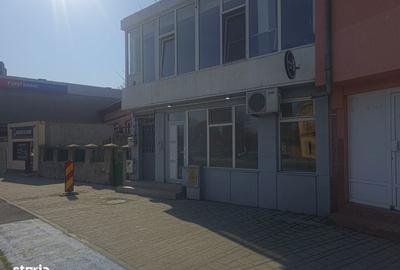 Spațiu comercial, de 64 mp, în Central
