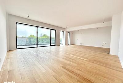 Apartament cu 4 camere în Pipera