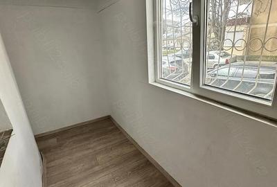 Apartament cu 2 camere semidecomandat în Rogerius - 3