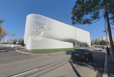 Apartament cu 3 camere semidecomandat în Apărătorii Patriei - 5