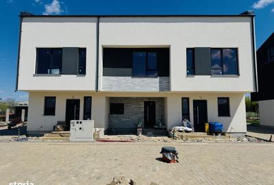 Casă cu 4 camere în Central - 2