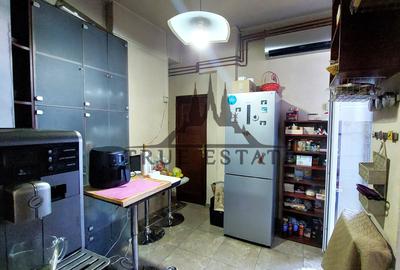 Apartament cu 6 camere semidecomandat, mobilat în Eminescu - 12