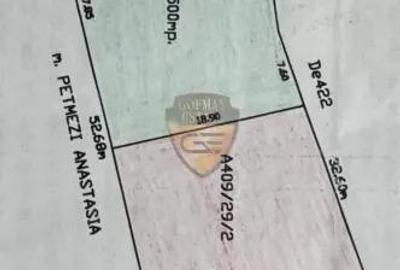 Teren de 409 mp, în Central