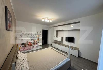 Apartament cu 2 camere decomandat în Tractorul - 7