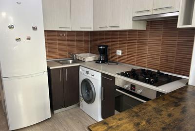 Apartament cu 2 camere semidecomandat în Văcăresti - 3