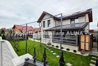 Casa LA CHEIE si teren in Localitatea Santuhalm, zona centrala, Jud. Hunedoara. - 1