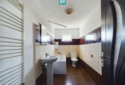 Apartament 3 camere, spațios, mobilat, în Chișoda - 10