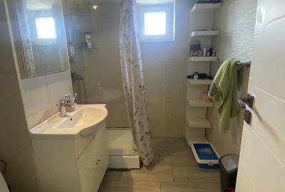 Apartament cu 3 camere decomandat în Calea București - 3