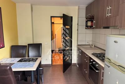 Apartament cu 3 camere si 2 bai, zona Circumvalatiunii, Decomandat - 6