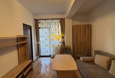 Apartament cu 2 camere semidecomandat, mobilat în Mărăști