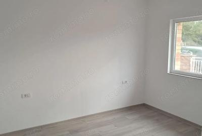 Casă cu 3 camere cu Canalizare în Bucovăț (Remetea Mare) - 8