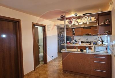 Casa cu teren 4800 mp si multiple posibilitati in Tureni - 9
