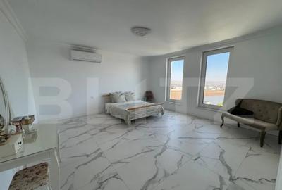 Casă cu 4 camere cu Canalizare în Central - 2