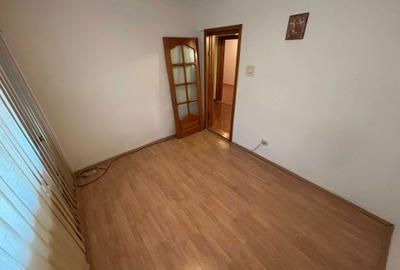Apartament cu 3 camere decomandat în Sud - 5