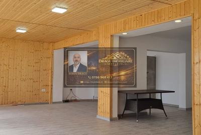 Casă cu 3 camere cu Teren 687 Mp în Central - 1