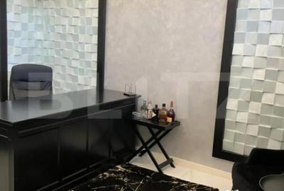 Casă cu 7 camere cu Teren 1440 Mp în Uriu - 2