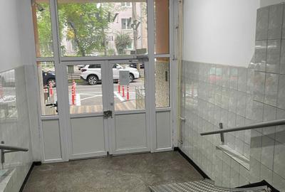 Apartament cu 3 camere semidecomandat în Mărgeanului - 3