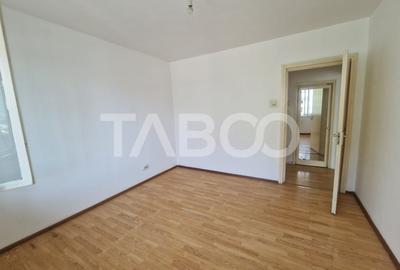 Apartament cu 2 camere semidecomandat în Ștefan cel Mare